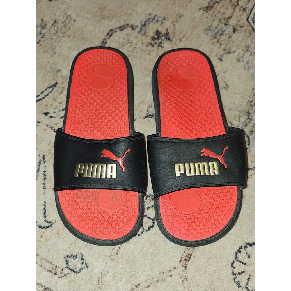 Puma Cool Cat Women Black Red Athletic Slide Sandals Gold Logo Size 8 US
